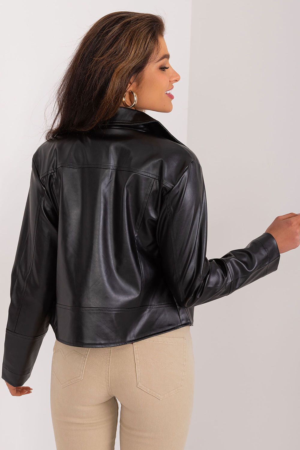 Jacke model 194413 Lakerta