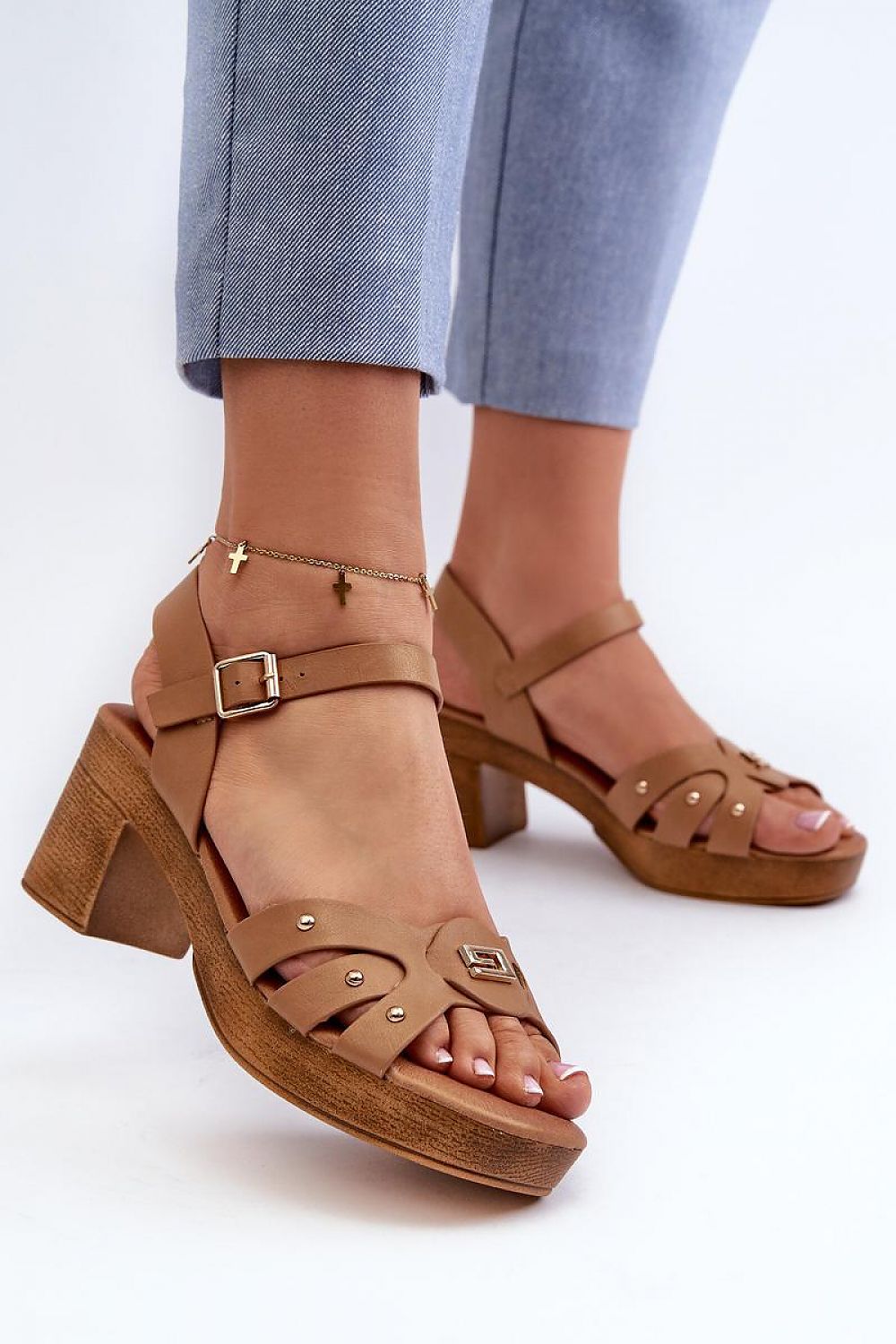 Sandalen mit Absatz model 196336 Step in style