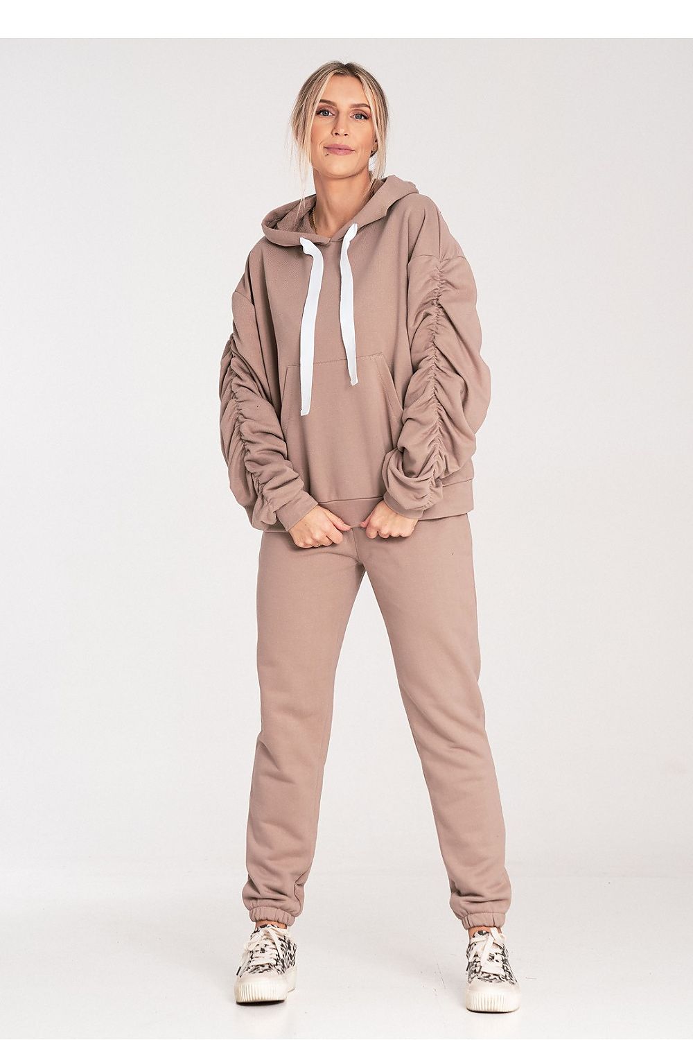 Sweater model 203132 Figl