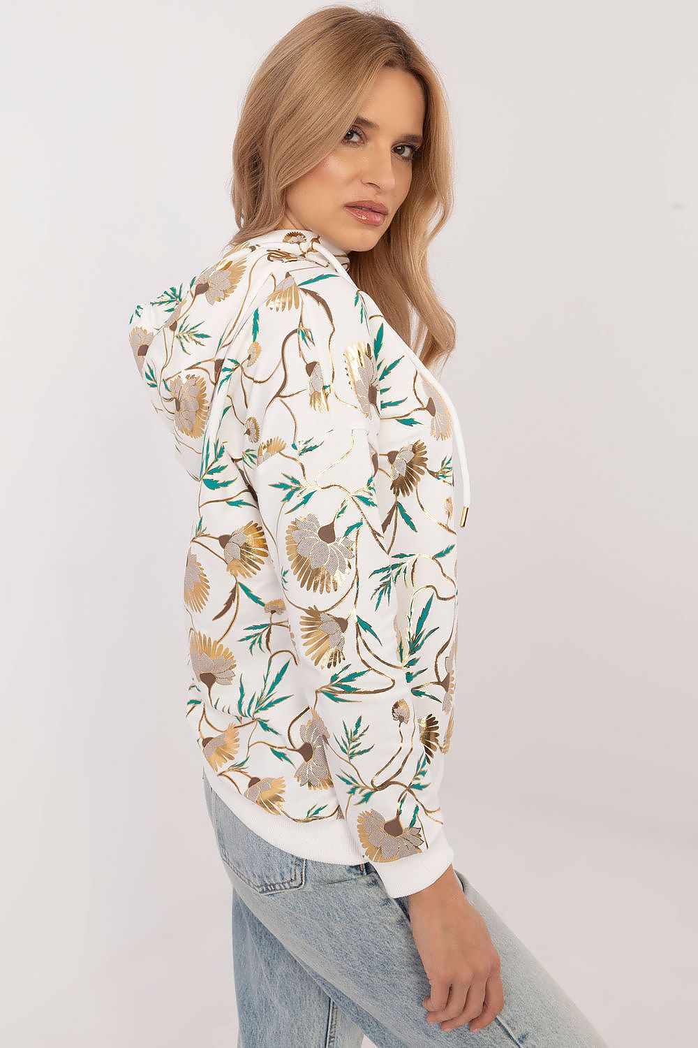 Sweater model 206049 Factory Price