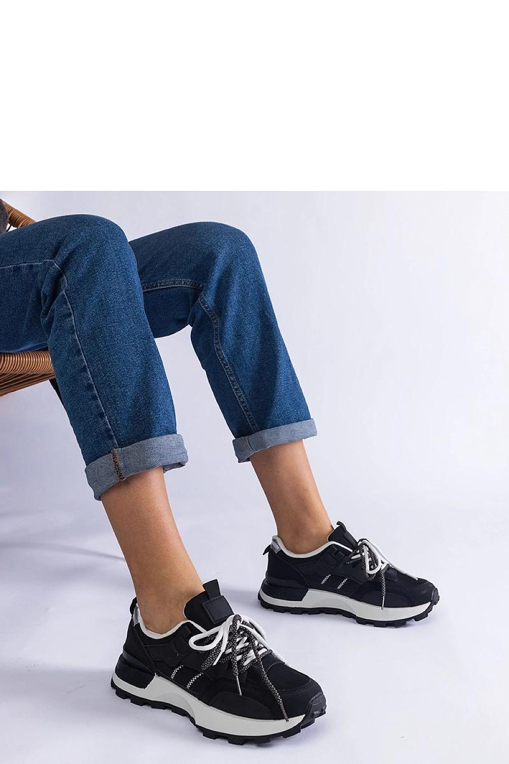 Sneakers model 207115 Solea