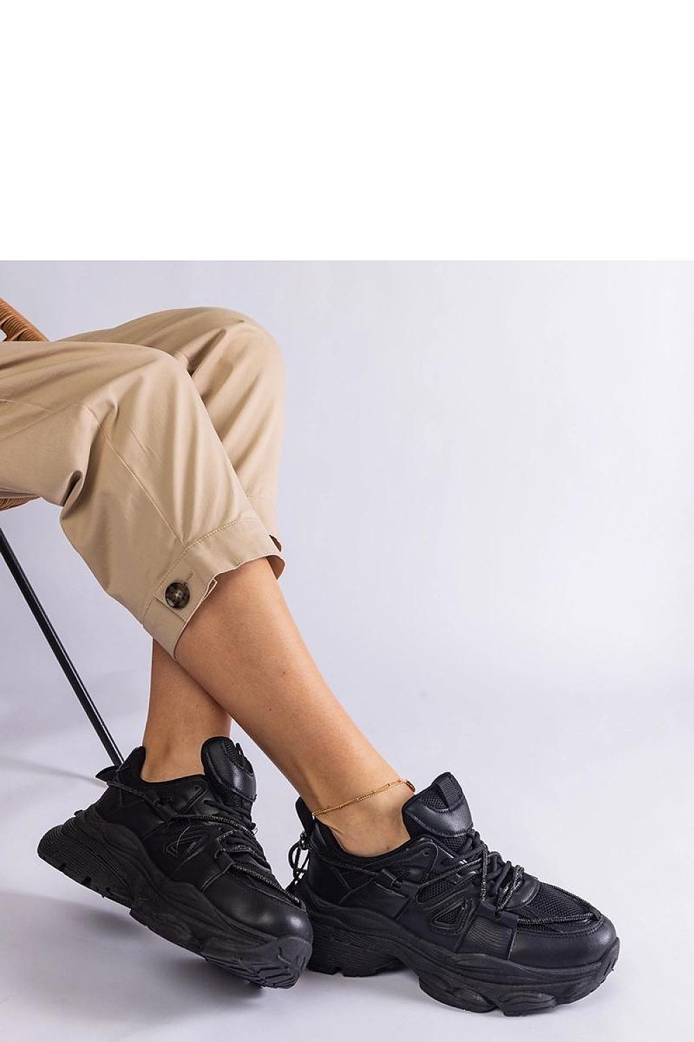 Sneakers model 207120 Solea