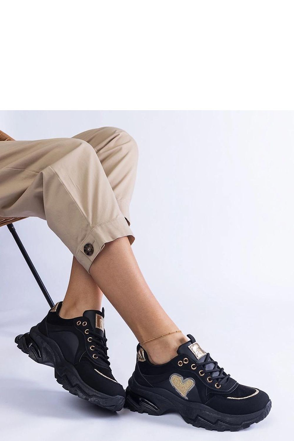 Sneakers model 207136 Solea