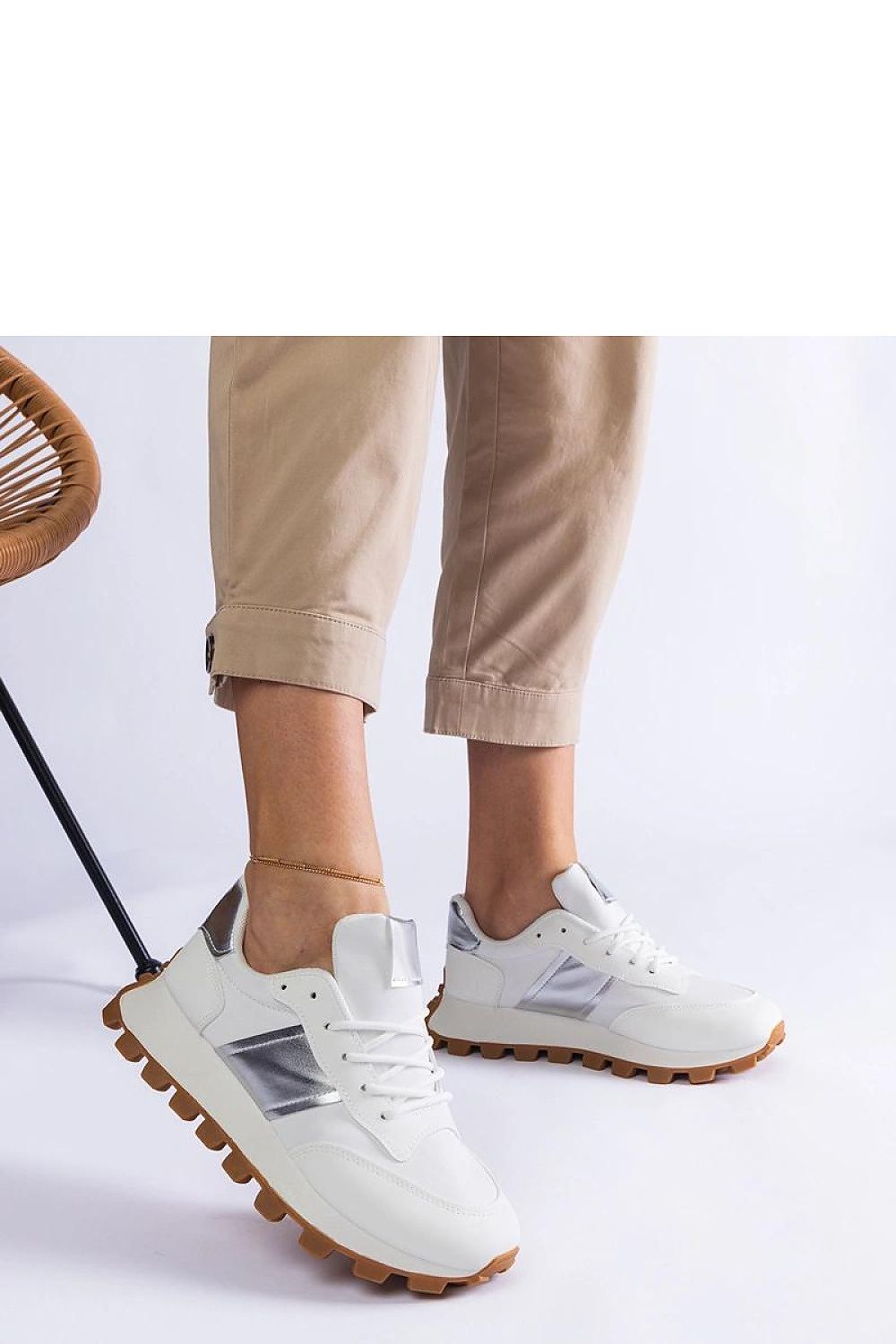 Sneakers model 207137 Solea