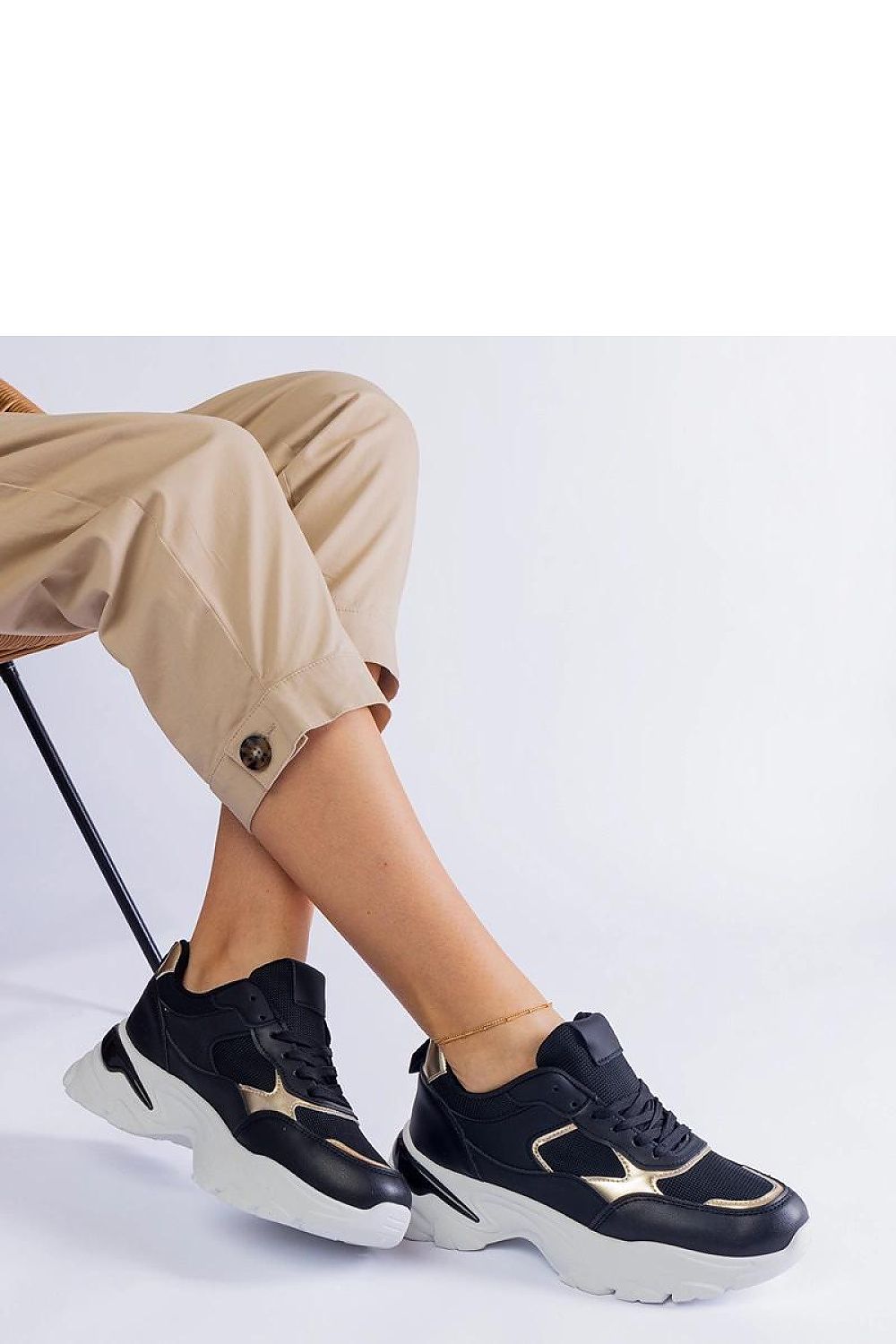 Sneakers model 207140 Solea