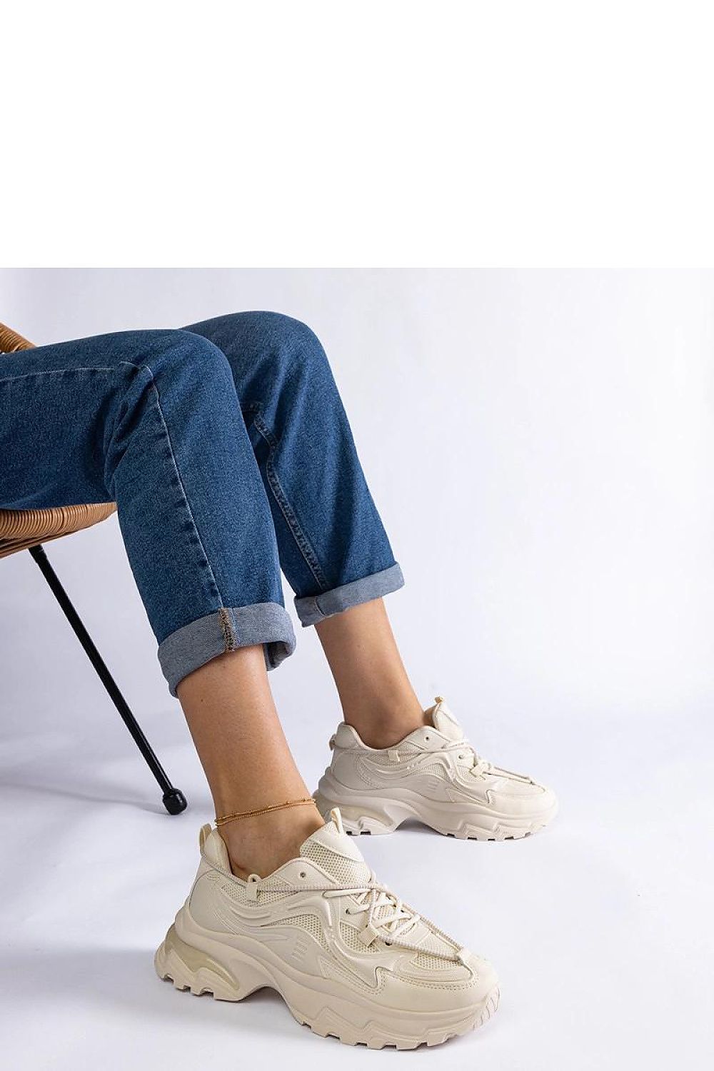 Sneakers model 207142 Solea