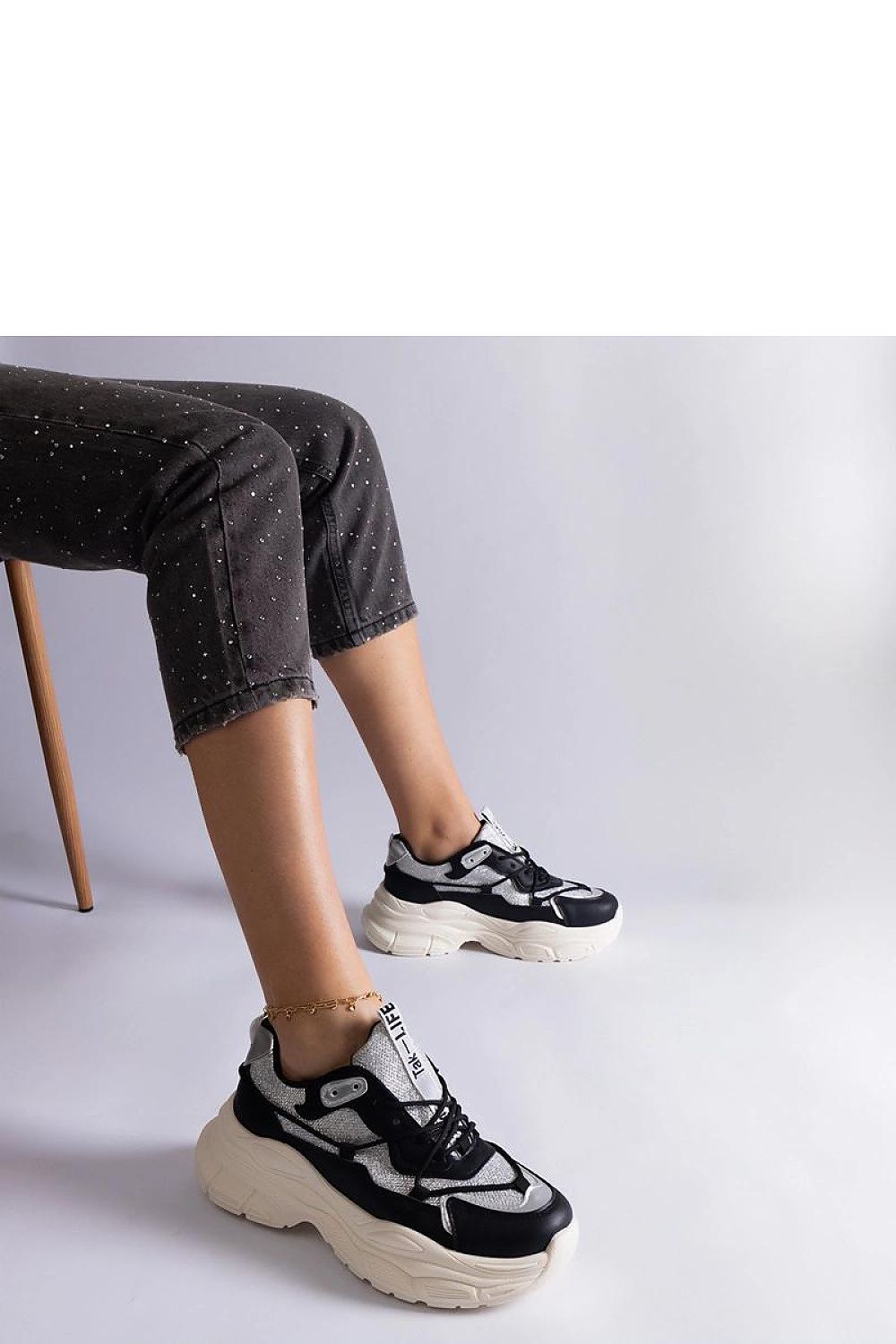 Sneakers model 207150 Solea