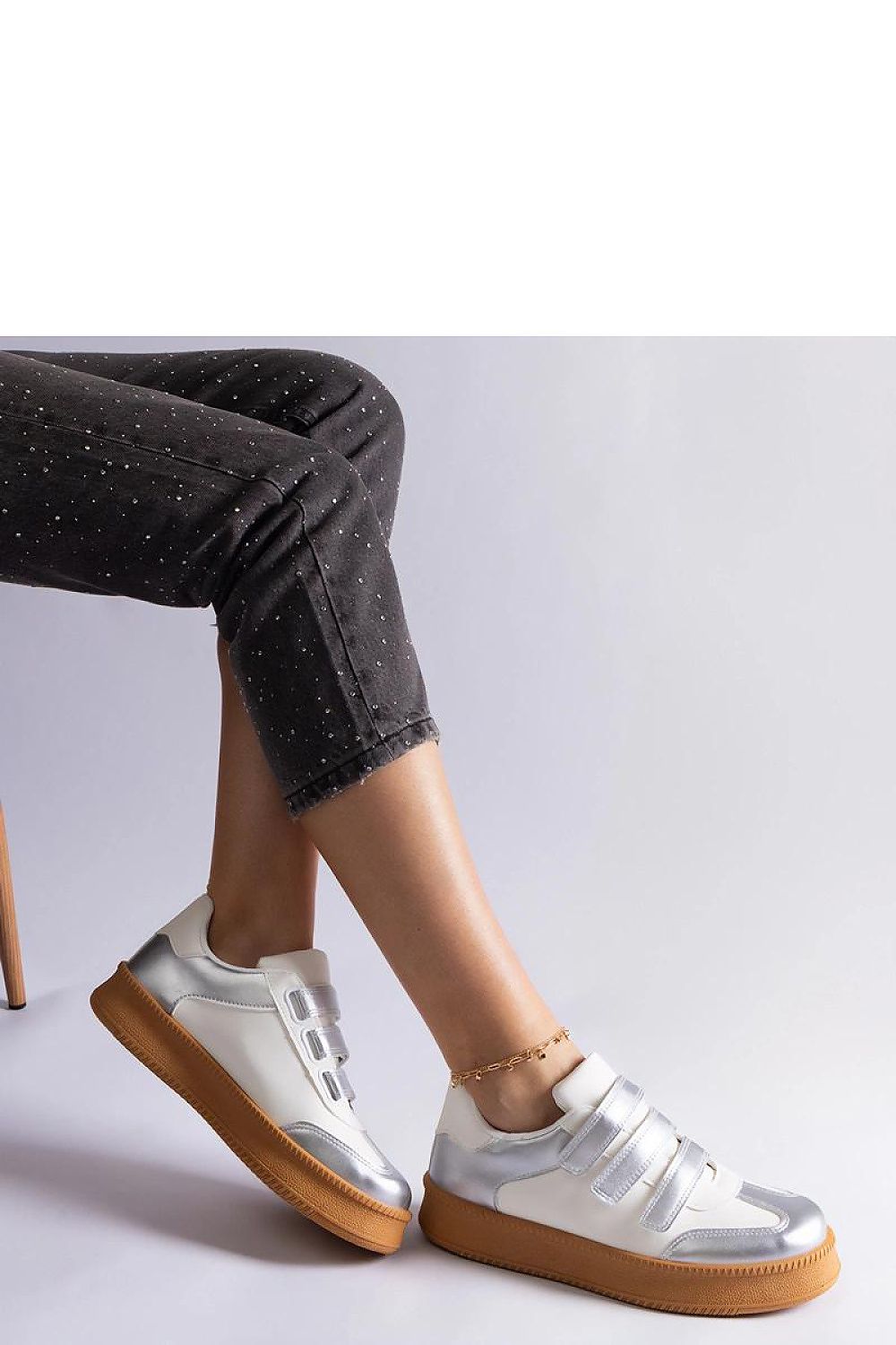 Sneakers model 207187 Solea