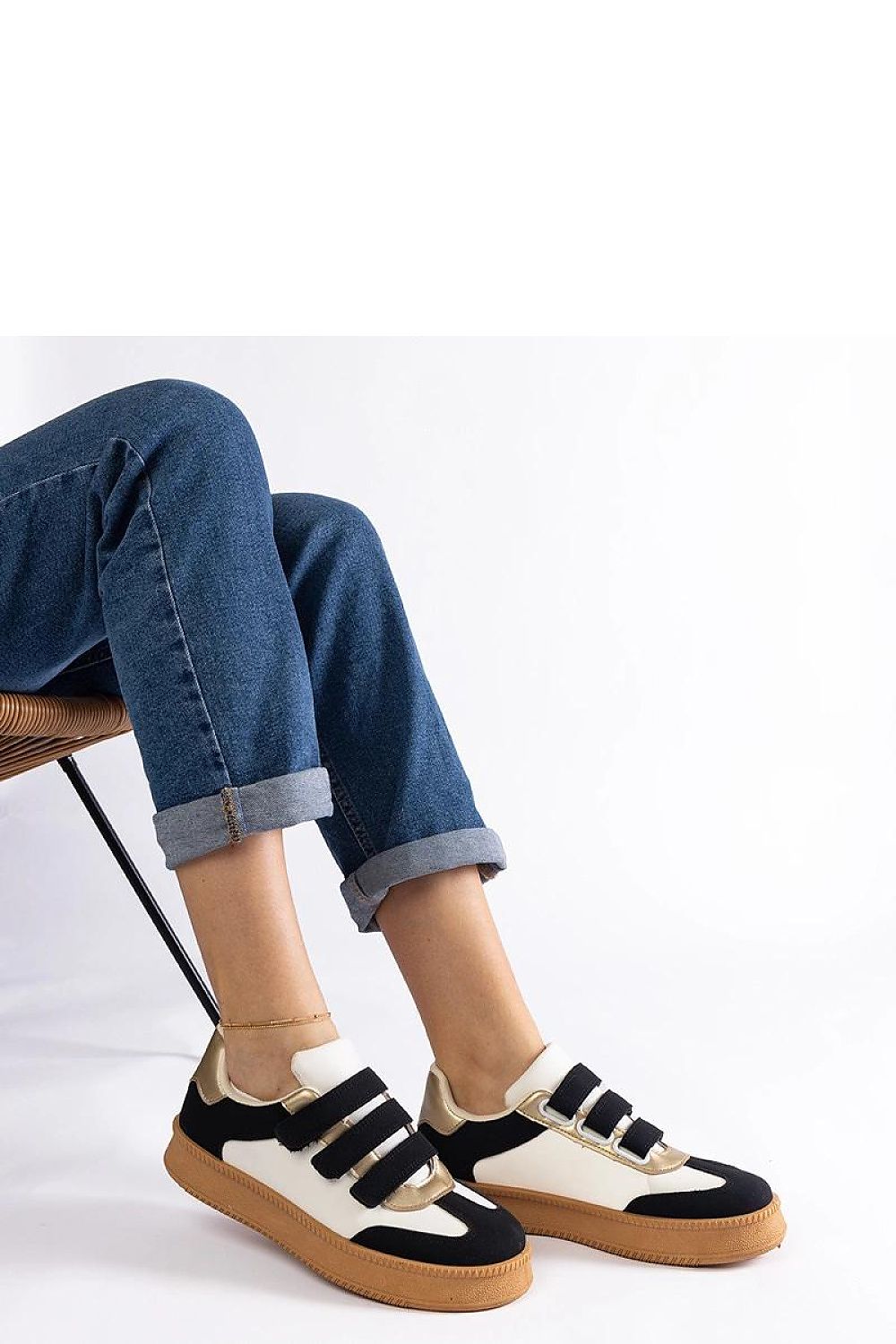 Sneakers model 207189 Solea