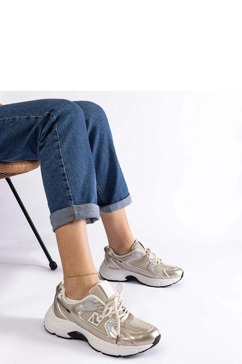 Sneakers model 207193 Solea