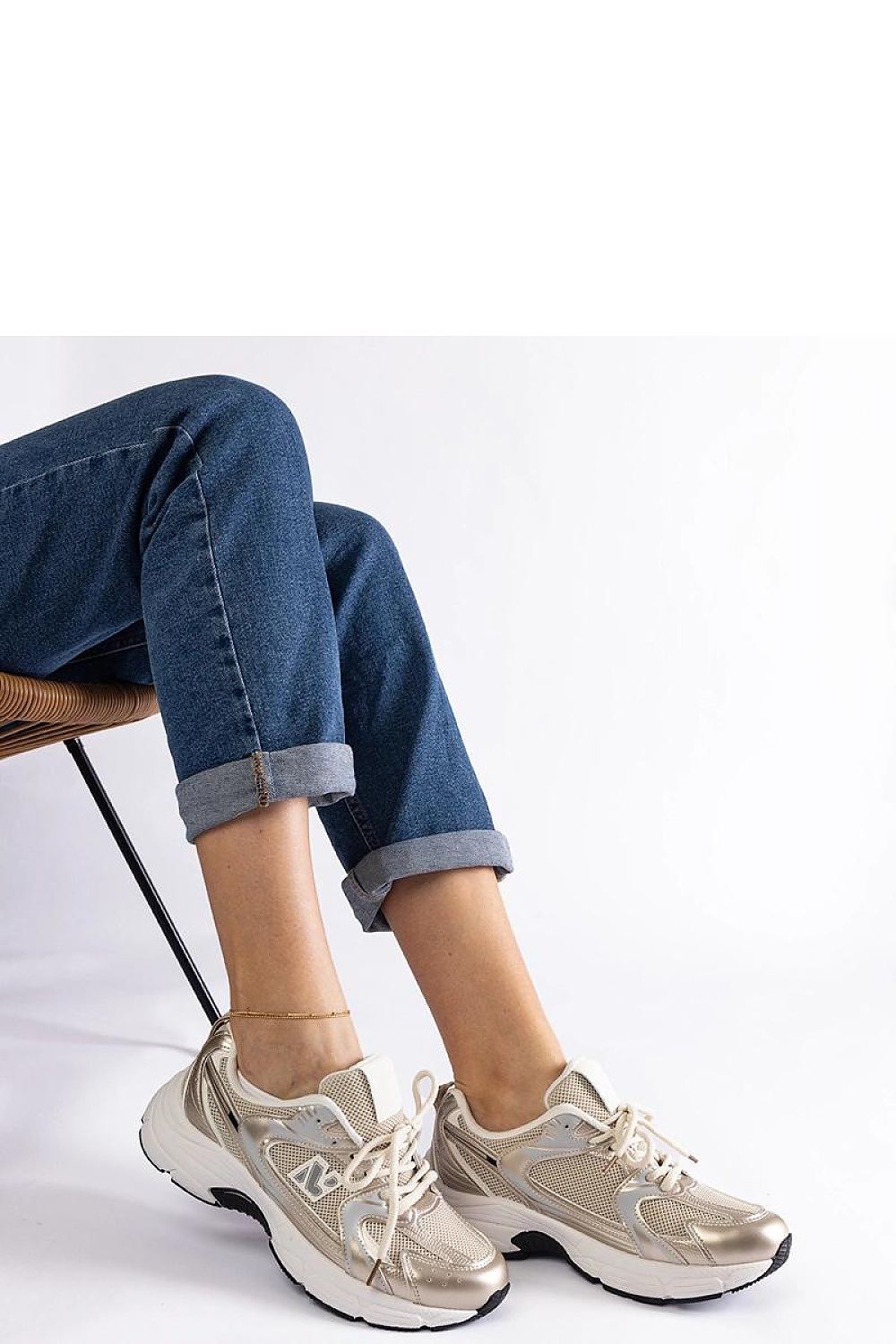 Sneakers model 207193 Solea