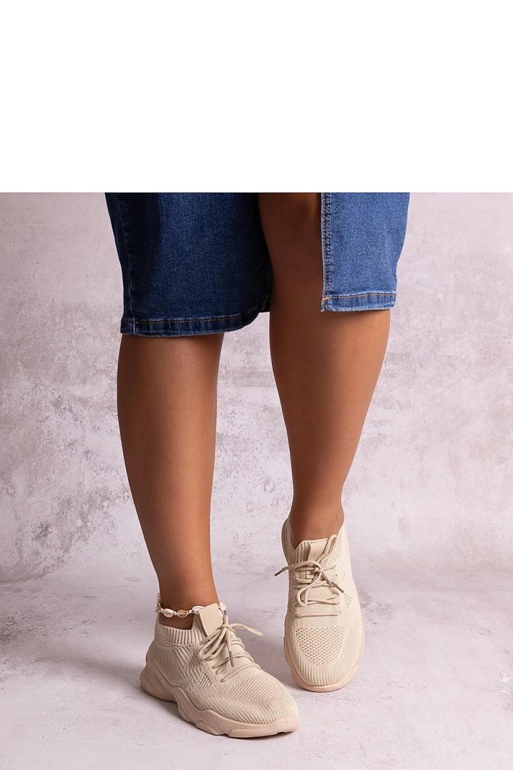 Sneakers model 207230 Solea