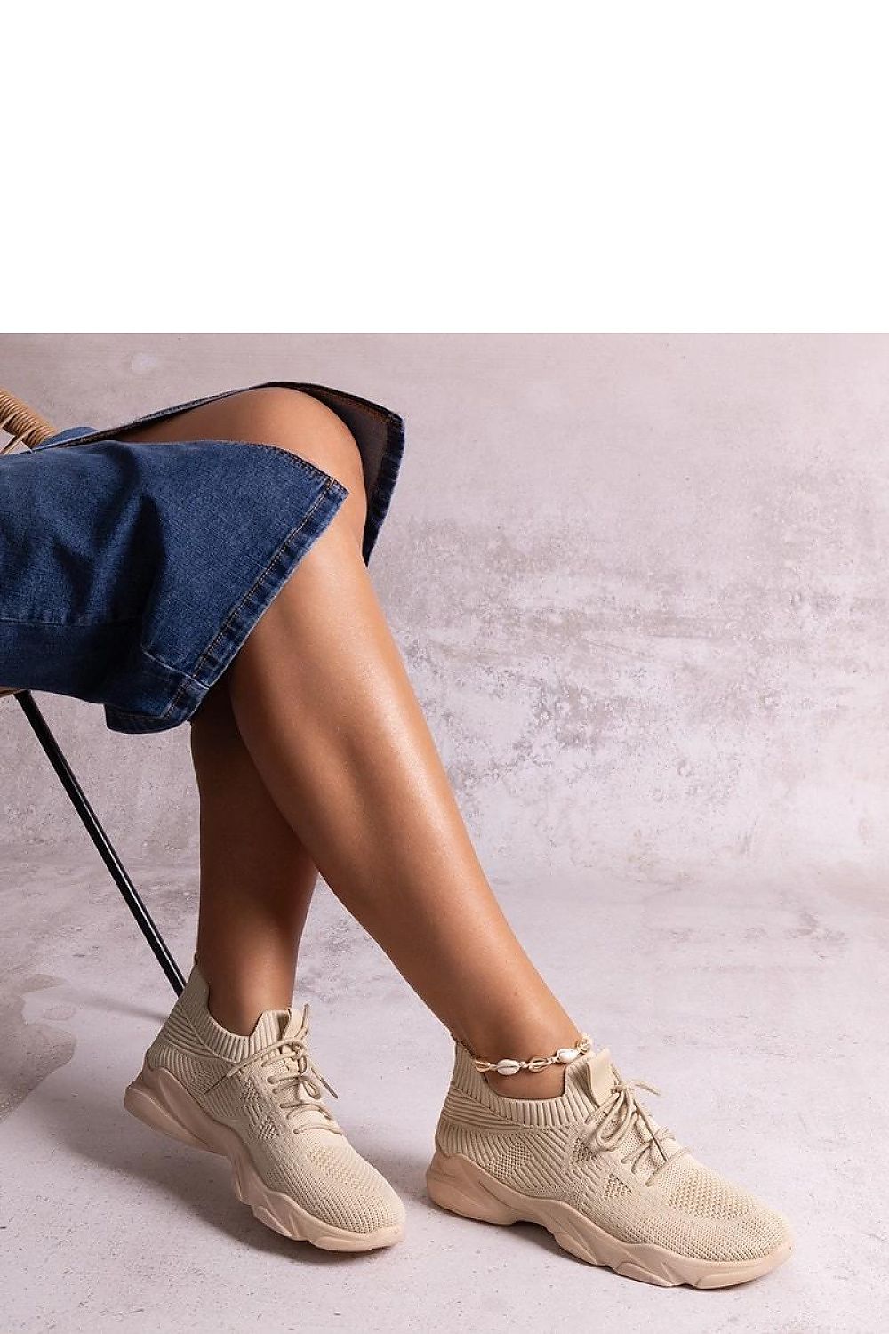 Sneakers model 207230 Solea