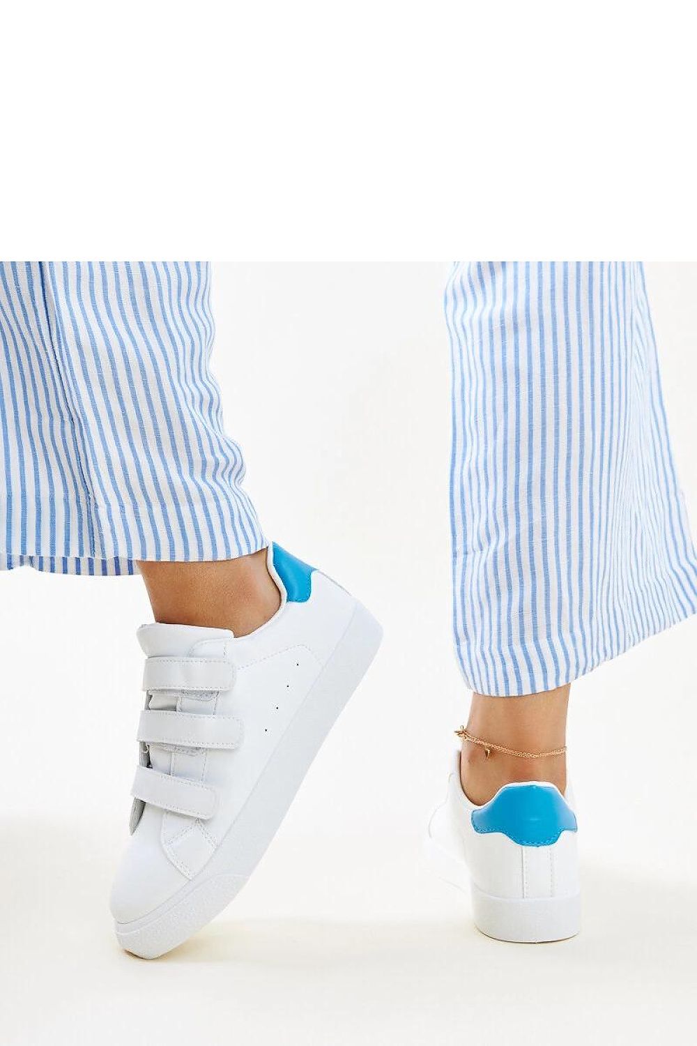 Sneakers model 207281 Solea