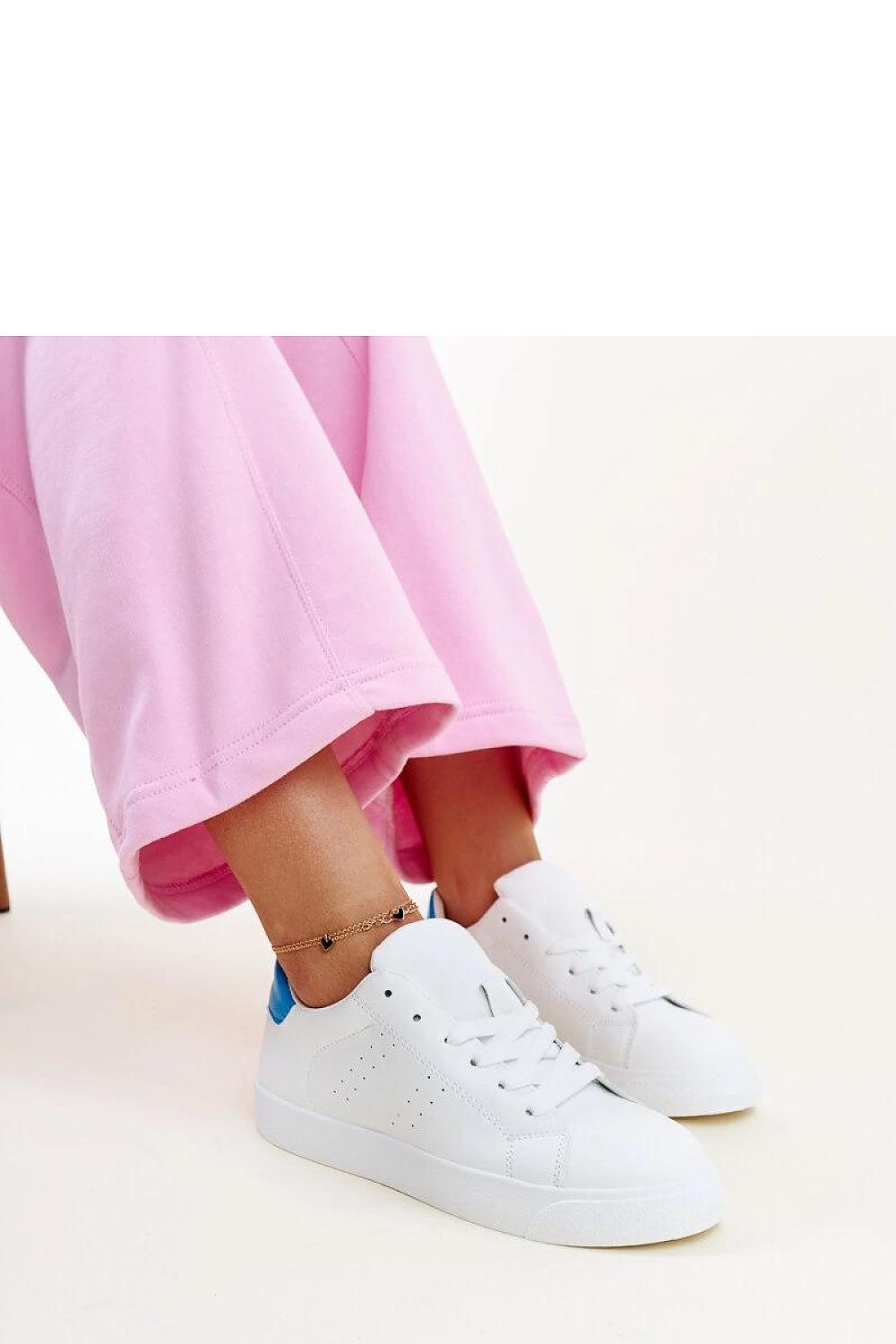 Sneakers model 207287 Solea