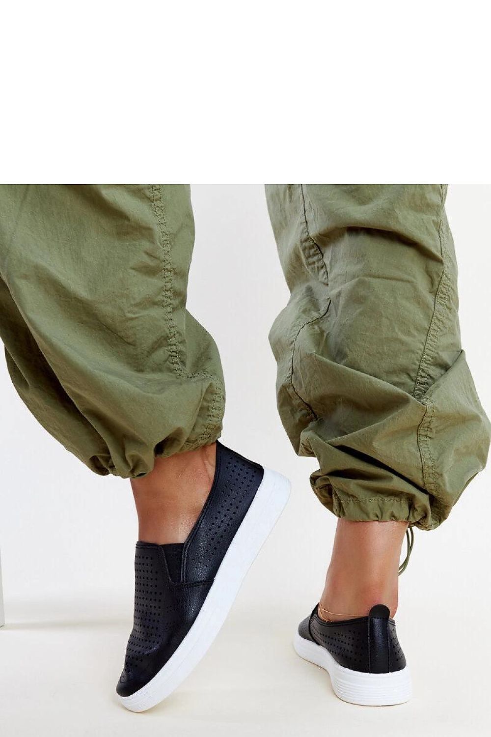 Sneakers model 207300 Solea