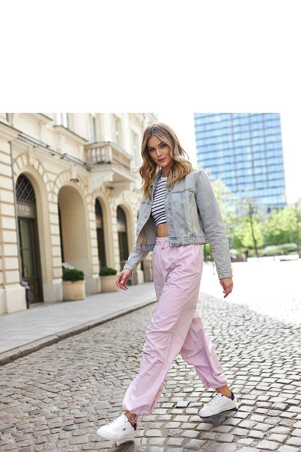 Sneakers model 207304 Solea