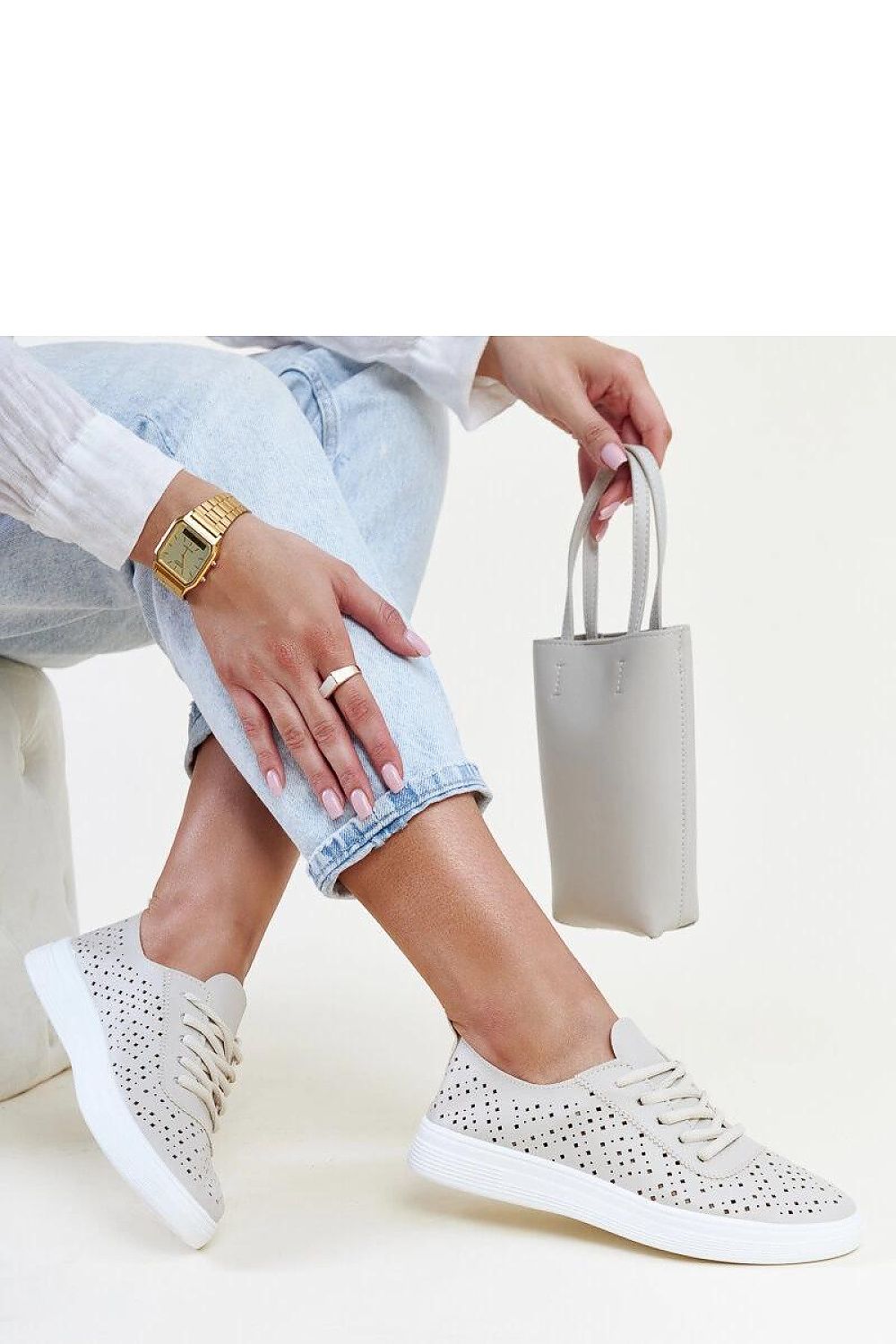 Sneakers model 207322 Solea