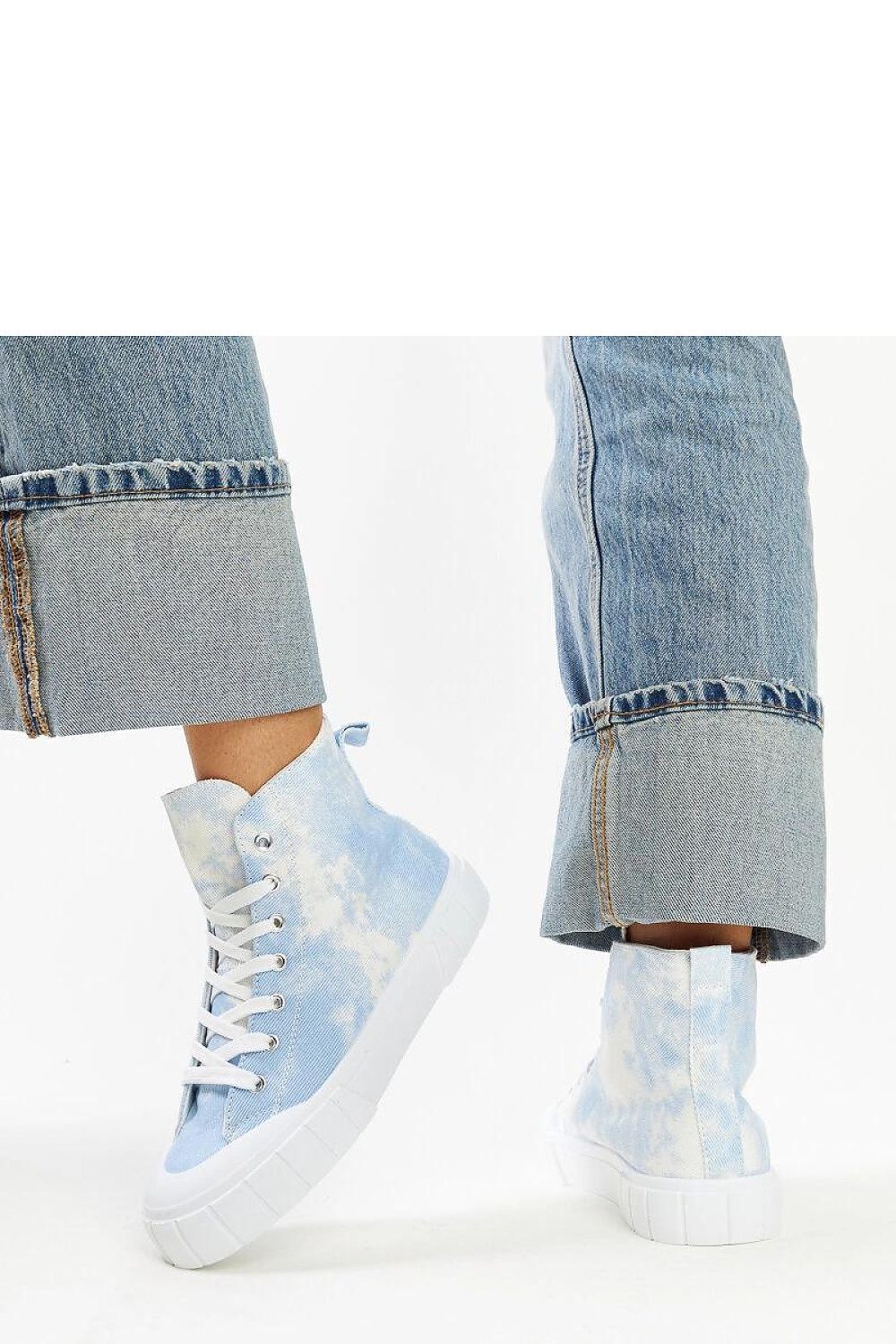 Sneakers model 207368 Solea