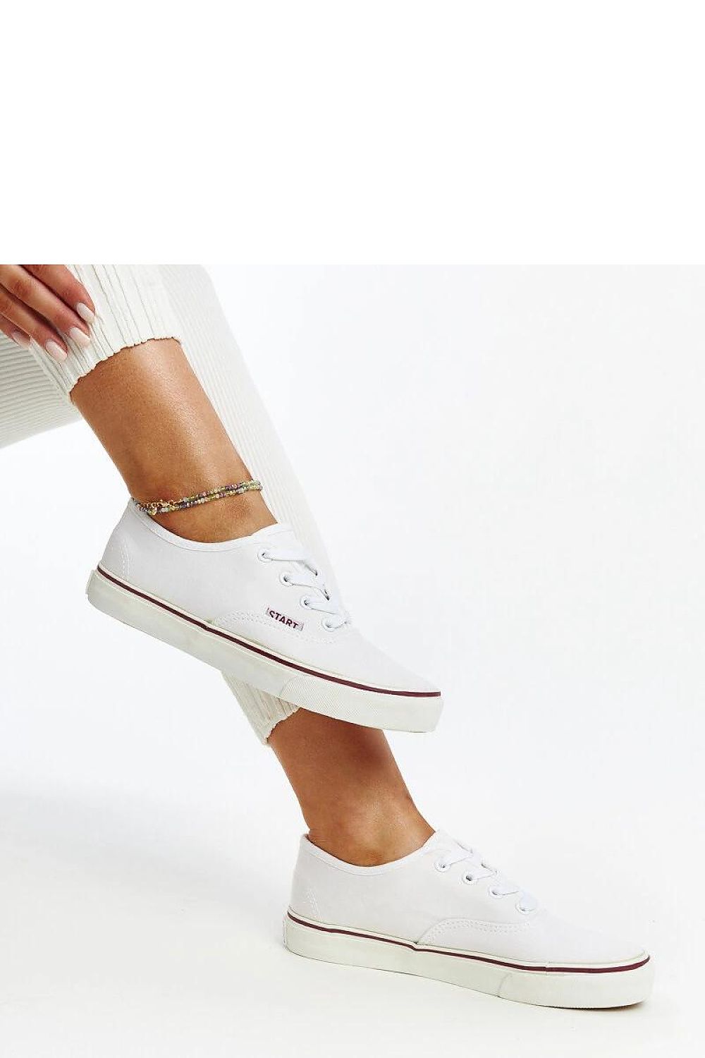 Sneakers model 207395 Solea