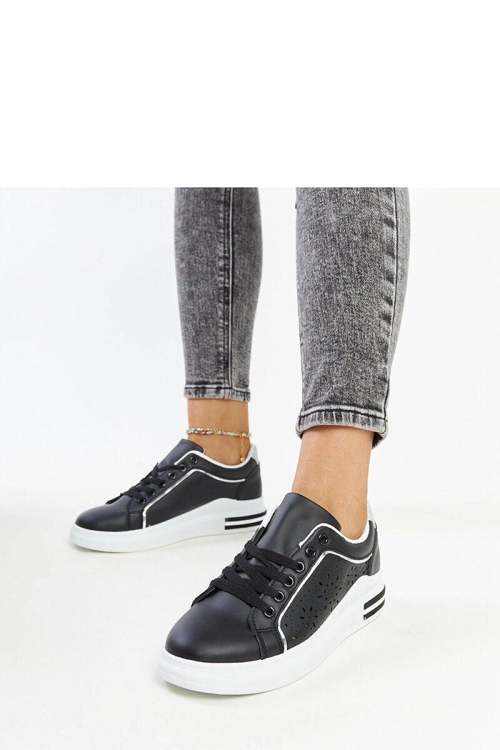 Sneakers model 207399 Solea