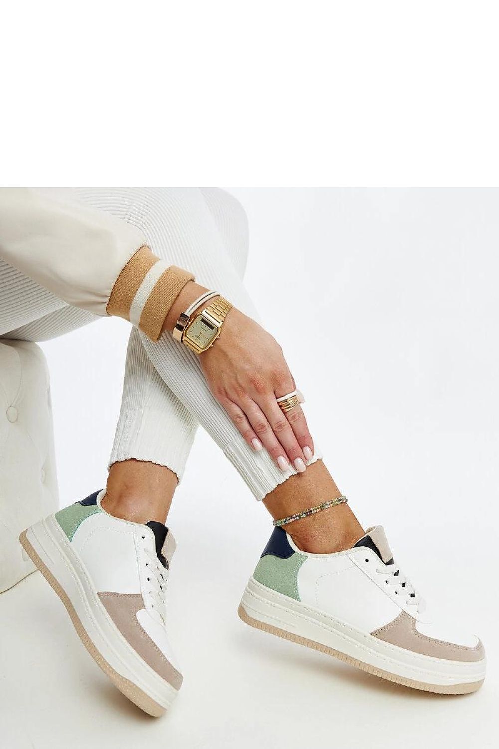 Sneakers model 207403 Solea