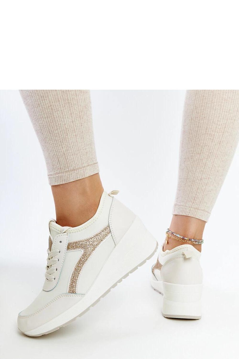 Sneakers model 207500 Solea