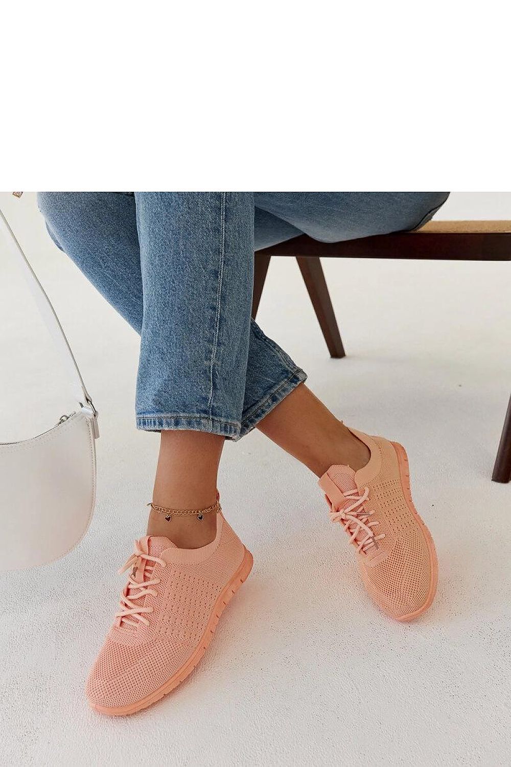 Sneakers model 207523 Solea