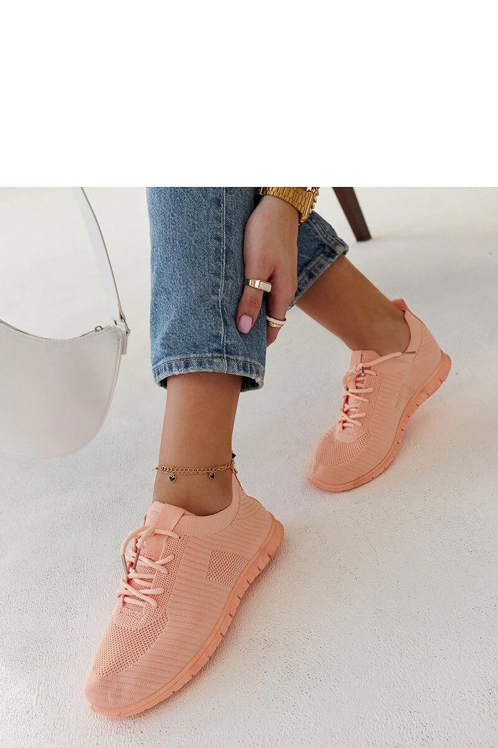 Sneakers model 207530 Solea