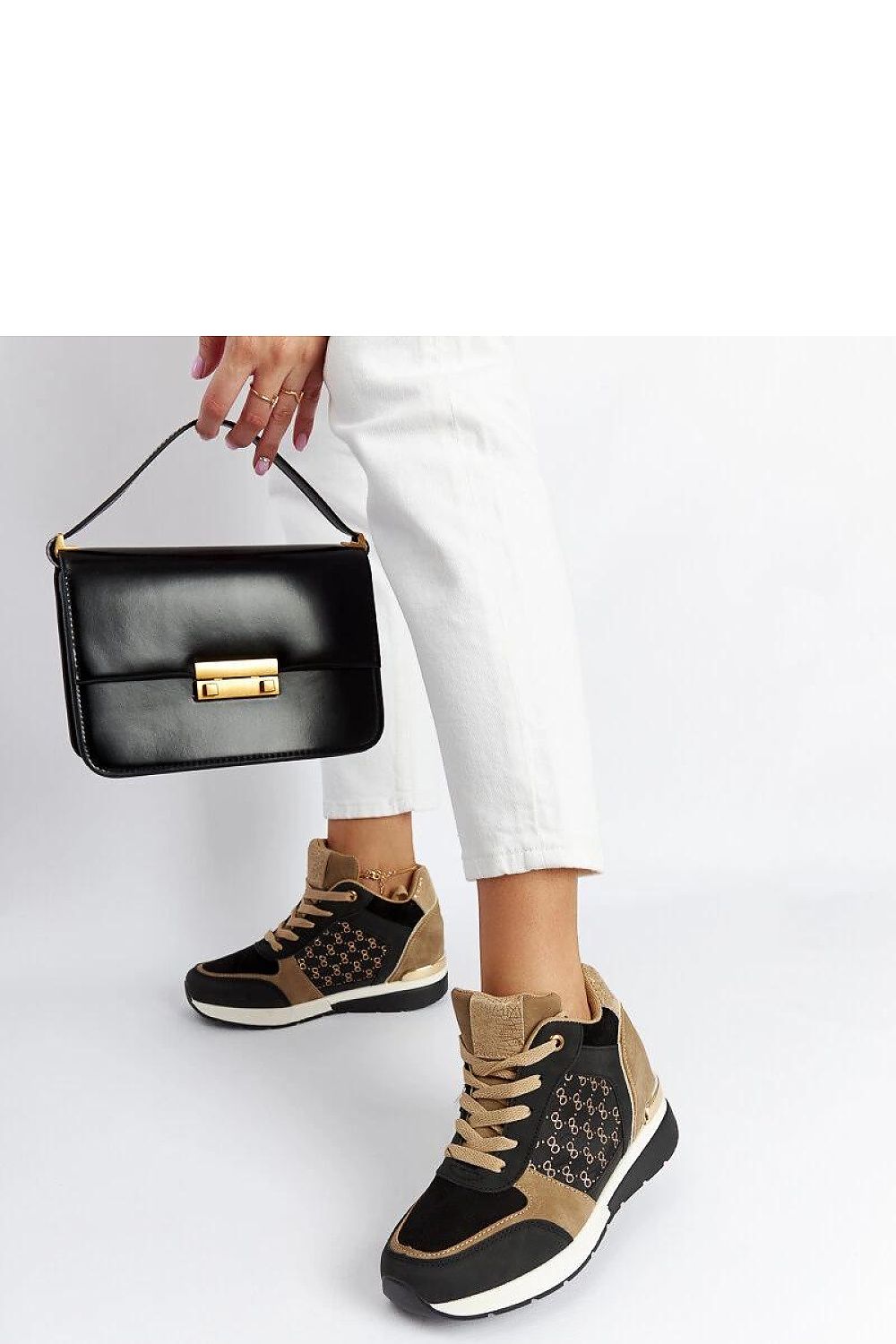 Sneakers model 207552 Solea