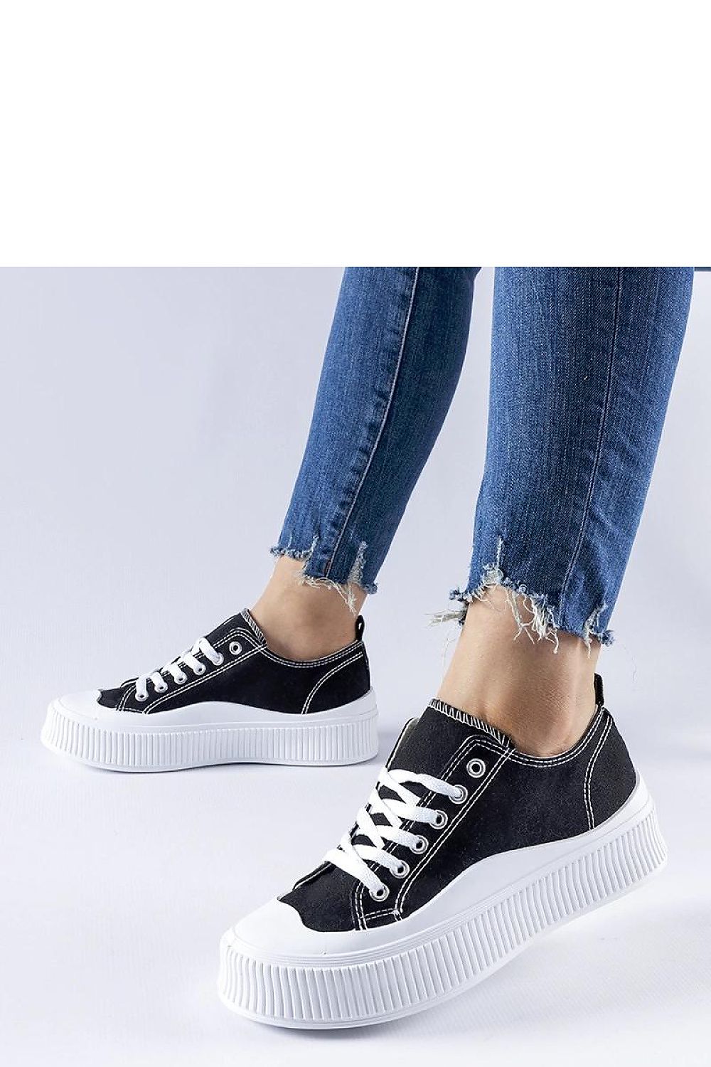 Sneakers model 207617 Solea