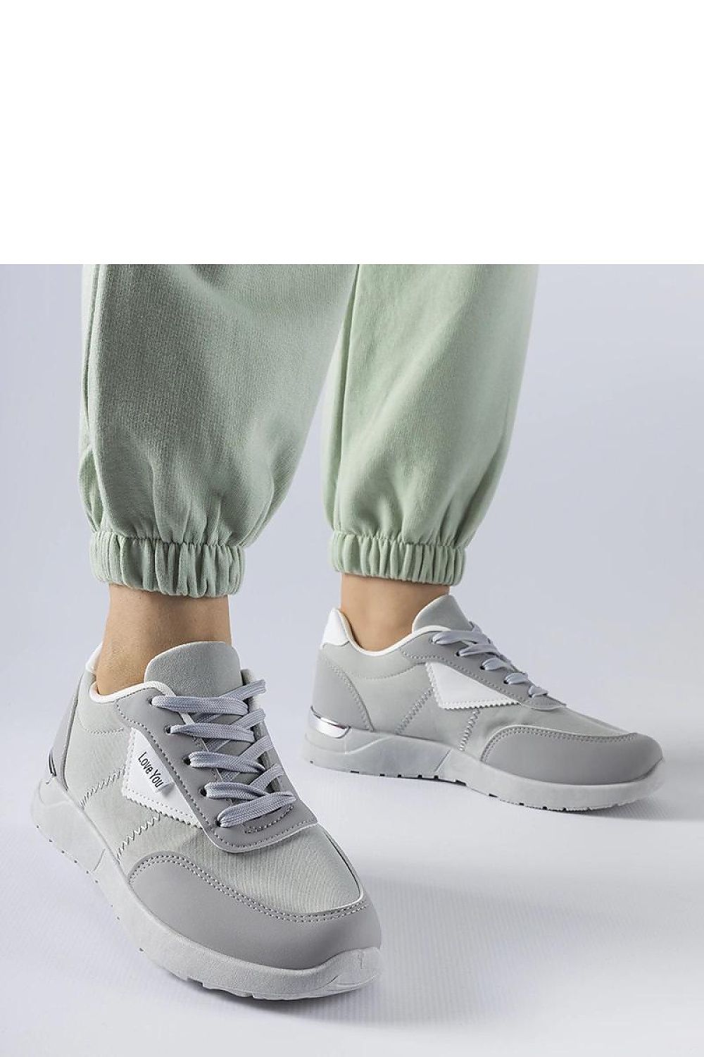 Sneakers model 207632 Solea