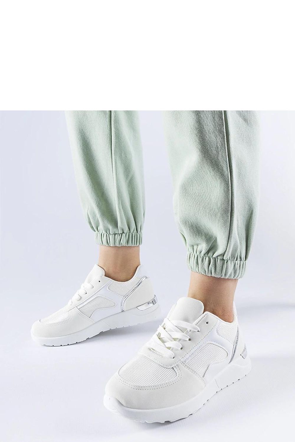 Sneakers model 207642 Solea