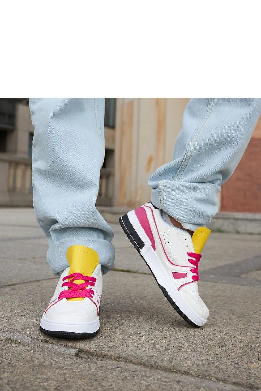 Sneakers model 207670 Solea