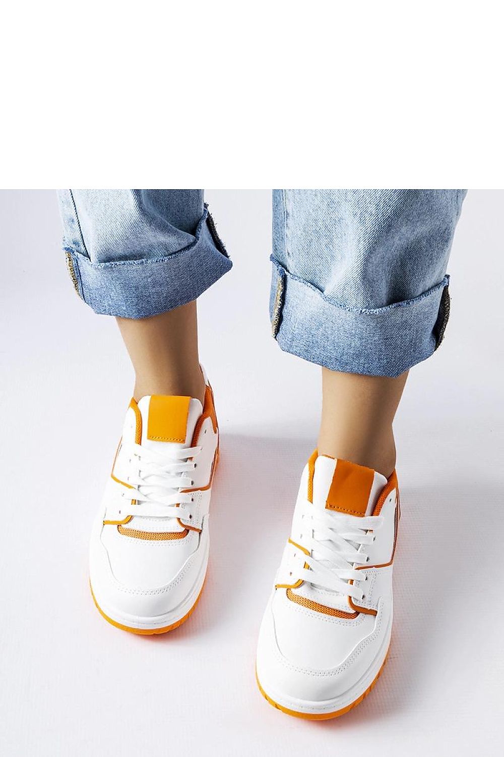 Sneakers model 207700 Solea