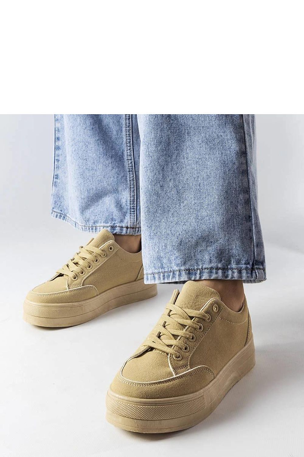 Sneakers model 207812 Solea