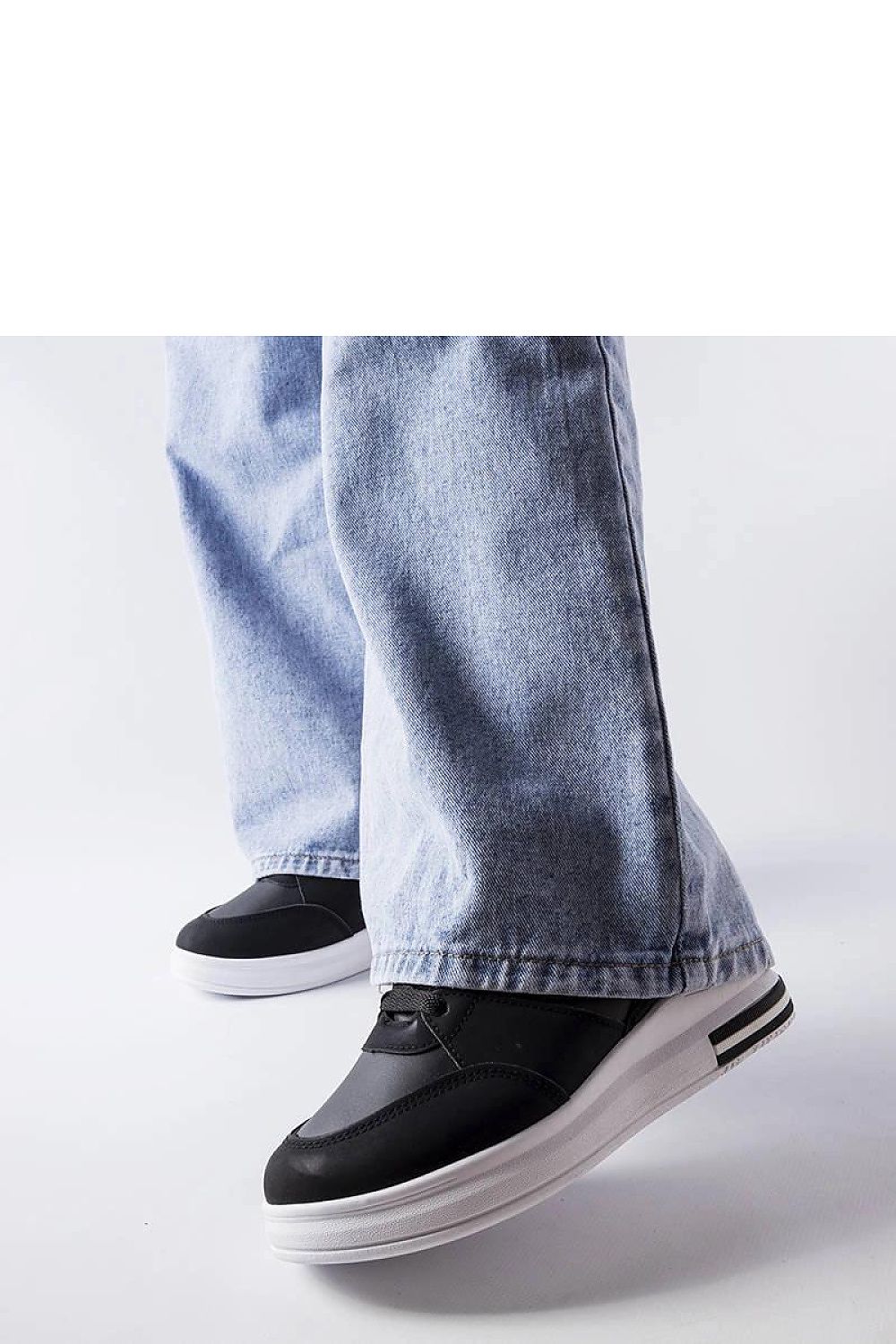 Sneakers model 207917 Solea