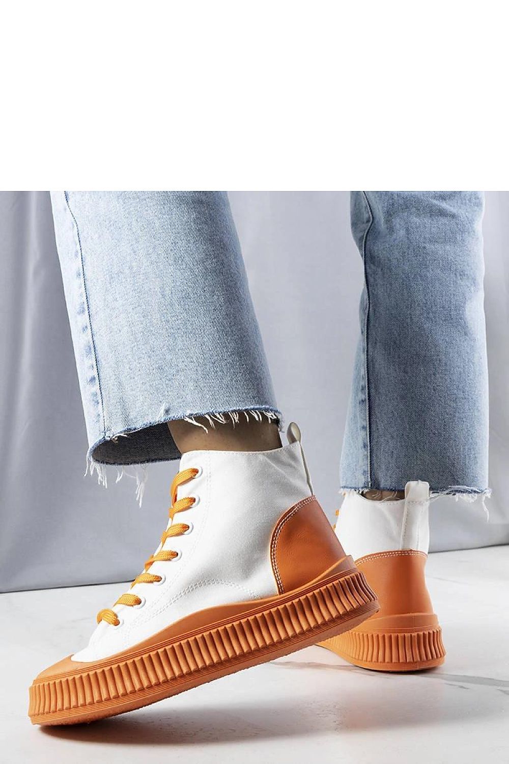 Sneakers model 207996 Solea