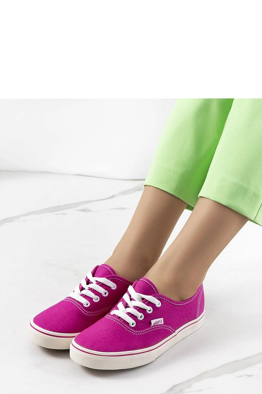 Sneakers model 208029 Solea