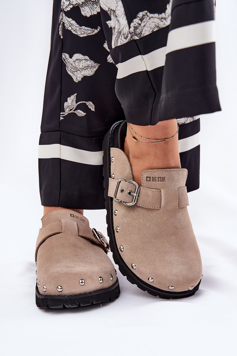 Pantoletten model 211679 Step in style