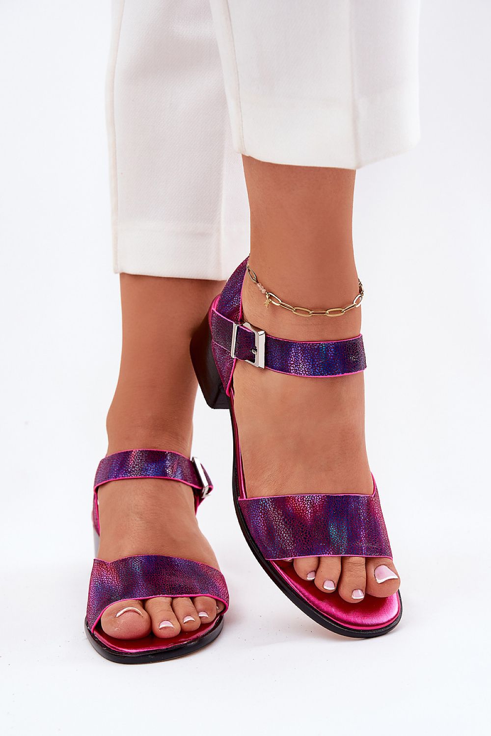 Sandalen mit Absatz model 213022 Step in style