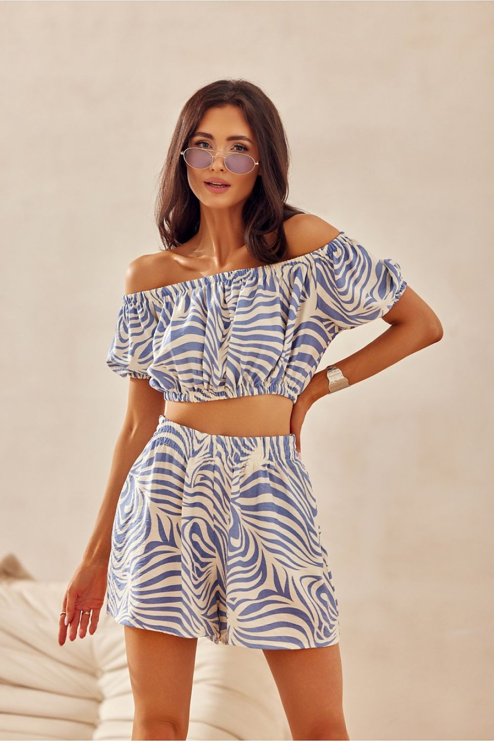 Shorts model 214525 Roco Fashion