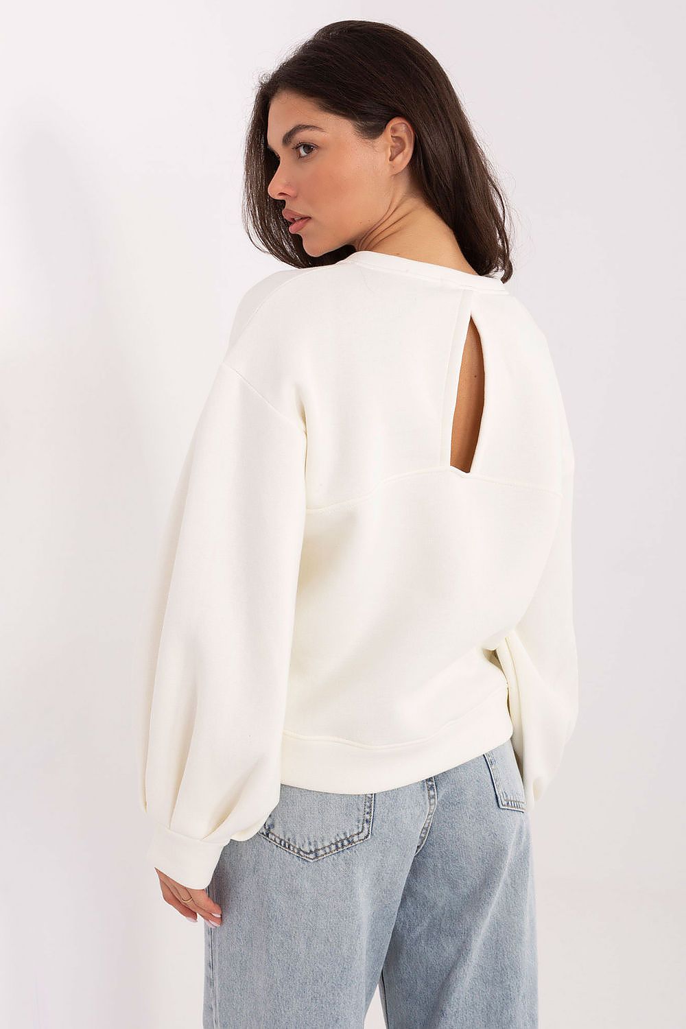 Sweater model 218343 Factory Price