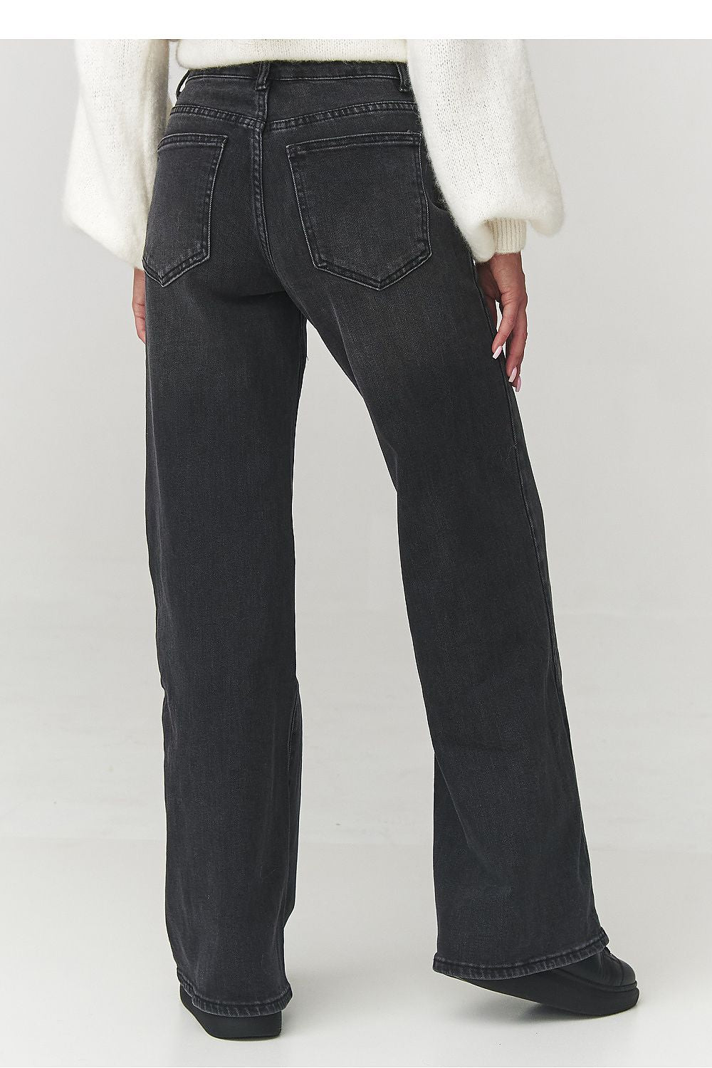 Jeans model 220800 Makadamia