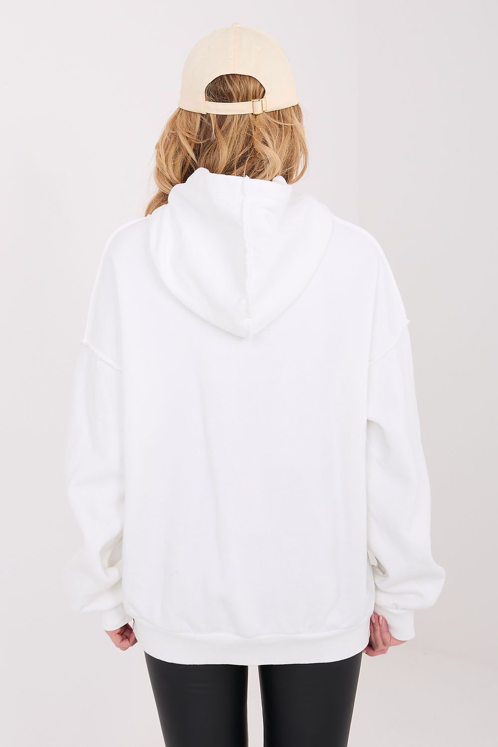Sweater model 223083 Factory Price