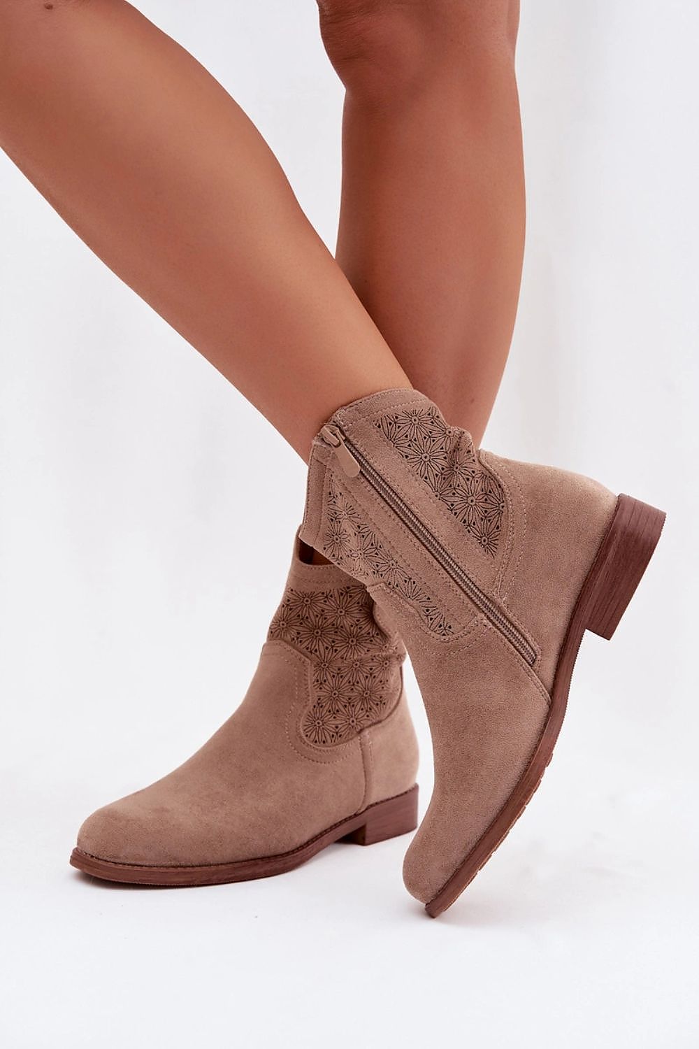 Stiefeletten mit Absatz model 224619 Step in style
