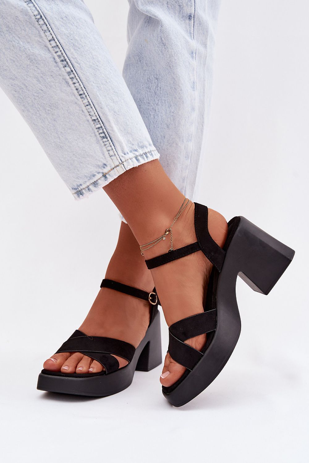 Sandalen mit Absatz model 225108 Step in style