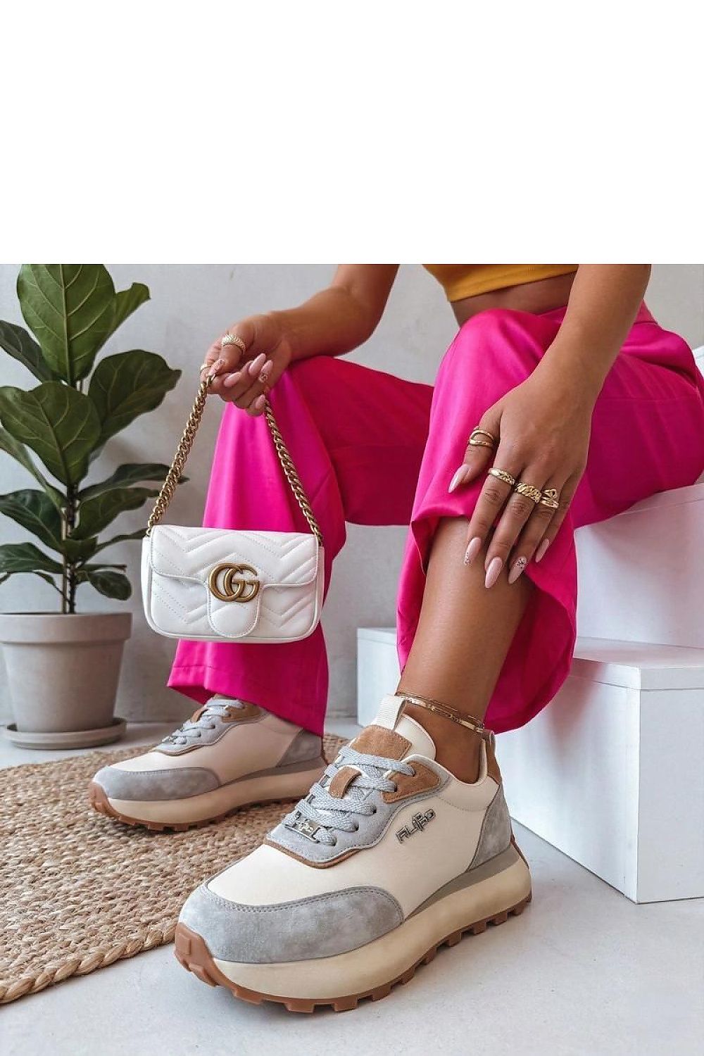 Sportliche Schuhe auf Plattform model 226041 Solea