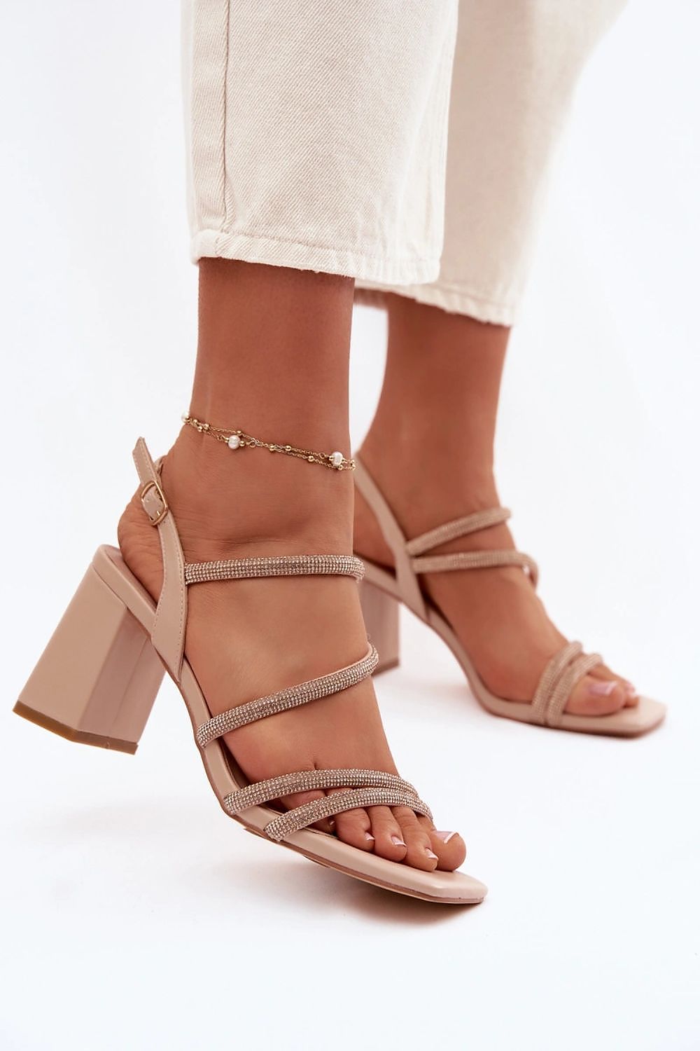 Sandalen mit Absatz model 226326 Step in style