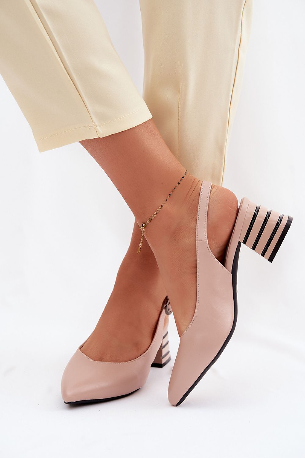 Sandalen mit Absatz model 226500 Step in style